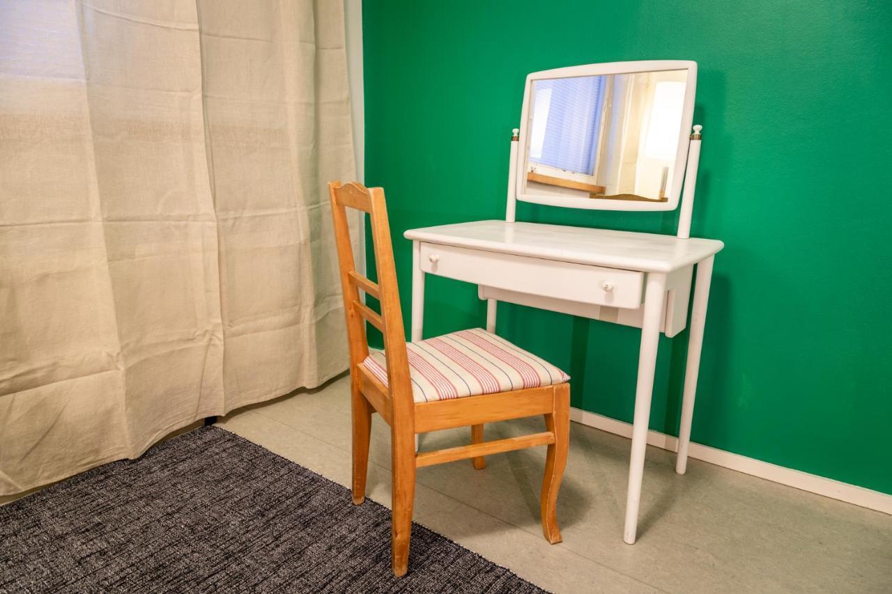 Kulkuri Hostellit Haemeenlinna Exteriör bild