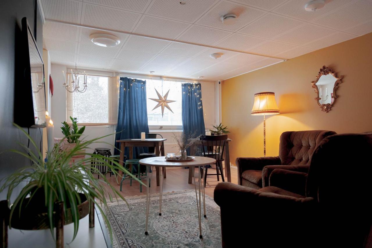 Kulkuri Hostellit Haemeenlinna Exteriör bild